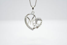 Load image into Gallery viewer, 18K Gold Plated Necklace Gift for Mom MariaKinz