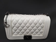 Load image into Gallery viewer, MariaKinz Leather Lightweight Large Perl Rhombuses Shoulder/Crossbody Quilted Bag and Purse MariaKinz