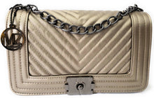 Load image into Gallery viewer, MariaKinz Leather Lightweight Large Silver Shoulder/Crossbody Quilted Bag and Purse MariaKinz
