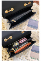 Load image into Gallery viewer, MariaKinz Leather Shoulder/Crossbody Quilted Bag and Mid Size White Purse with Convertible Chain Strap MariaKinz