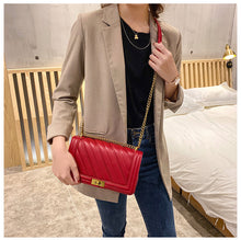 Load image into Gallery viewer, MariaKinz Leather Shoulder/Crossbody Quilted Bag and Purse MariaKinz