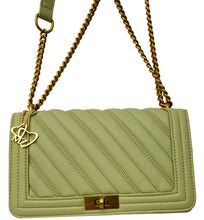 Load image into Gallery viewer, MariaKinz Leather Shoulder/Crossbody Quilted Bag and Purse MariaKinz