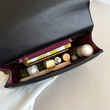 Load image into Gallery viewer, MariaKinz Leather Shoulder/Crossbody Quilted Bag and Purse MariaKinz