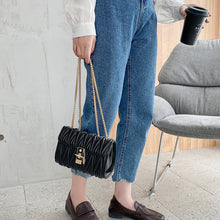 Load image into Gallery viewer, MariaKinz Leather Small Shoulder/Crossbody Quilted Bag and Purse with Convertible Chain Strap MariaKinz