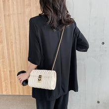 Load image into Gallery viewer, MariaKinz Leather Small Shoulder/Crossbody Quilted Bag and Purse with Convertible Chain Strap MariaKinz