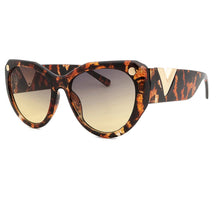Load image into Gallery viewer, MariaKinz Sunglasses: Versa Cat Eye Oversized Sunglasses Leopard/Brown Gradient MariaKinz