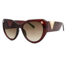 Load image into Gallery viewer, MariaKinz Sunglasses: Versa Cat Eye Oversized Sunglasses Tea-Brown MariaKinz