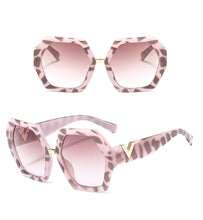 Load image into Gallery viewer, MariaKinz Sunglasses: Versa Cheetah Frame with Brown Gradient Lens MariaKinz