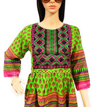Load image into Gallery viewer, MariaKinz Tunics Ethnic Style One size Bohemian Tops Green Pattern MariaKinz