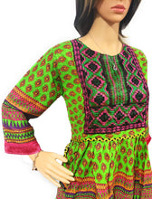 Load image into Gallery viewer, MariaKinz Tunics Ethnic Style One size Bohemian Tops Green Pattern MariaKinz