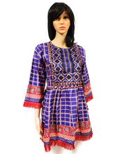 Load image into Gallery viewer, MariaKinz Tunics Ethnic Style One size Bohemian Tops MariaKinz