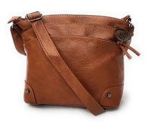 Load image into Gallery viewer, MariaKinz Soft Leather 4 Zipper Pockets Crossbody Purse and Handbag MariaKinz
