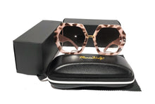 Load image into Gallery viewer, MariaKinz Sunglasses: Versa Cheetah Frame with Brown Gradient Lens MariaKinz
